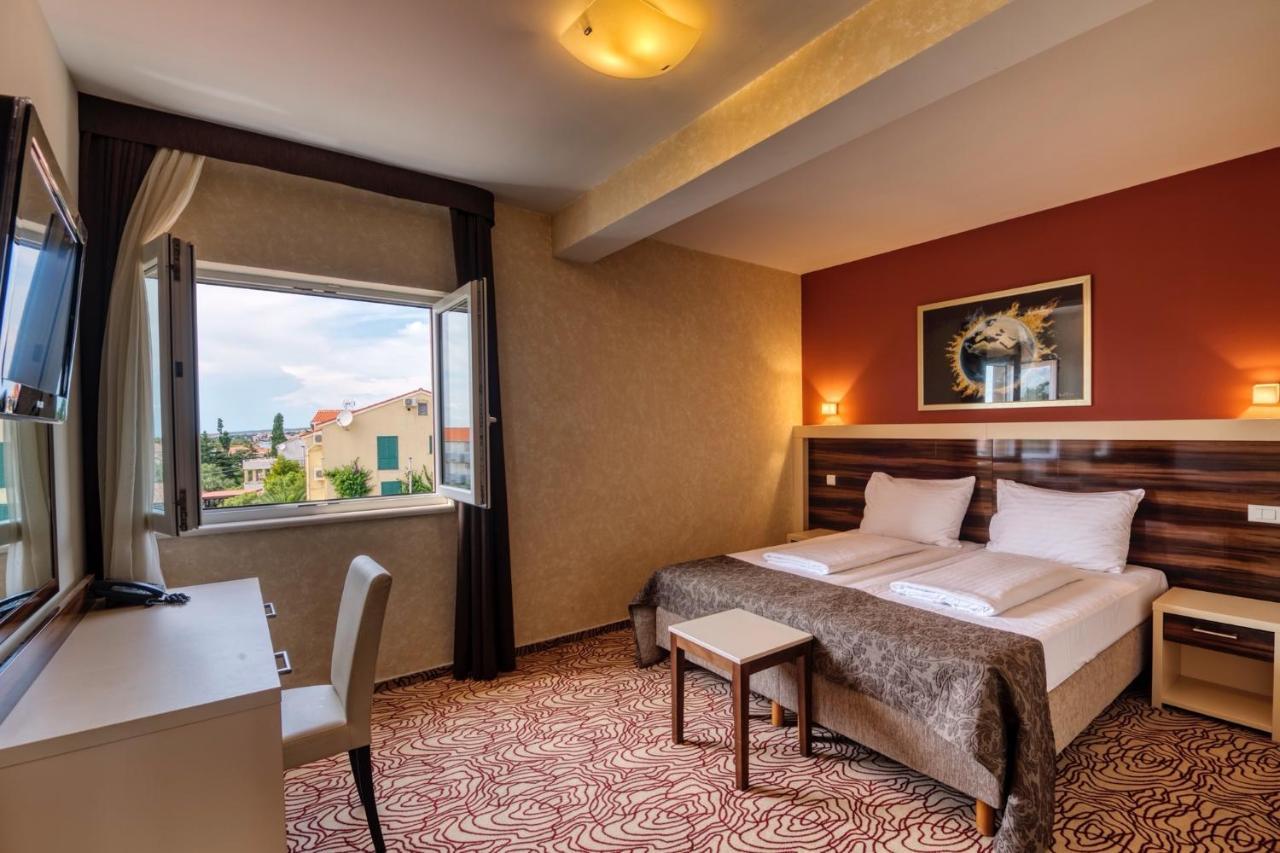 Hotel Terra Novalja Dış mekan fotoğraf